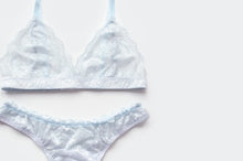 Load image into Gallery viewer, Sky Lace Bra