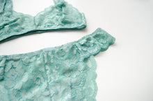 Load image into Gallery viewer, PRE ORDER: Honeydew Lace Set