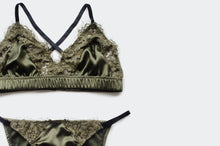 Load image into Gallery viewer, Thyme Eyelash Lace Bra