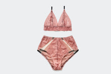 Load image into Gallery viewer, Palm Lace Set