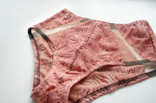 Load image into Gallery viewer, Palm Lace Set