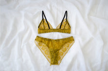 Load image into Gallery viewer, 'Golden' Lace Set