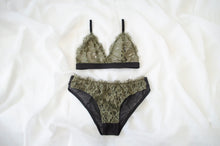 Load image into Gallery viewer, 'Drift' Khaki Eyelash Pant