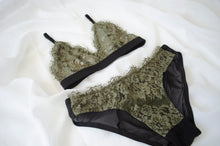 Load image into Gallery viewer, 'Drift' Khaki Eyelash Pant