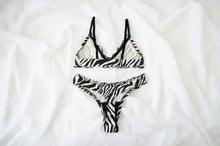 Load image into Gallery viewer, 'Lagoon' Jersey Bra