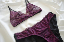 Load image into Gallery viewer, Winterberry Lace Bra