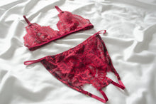 Load image into Gallery viewer, Adore Lace Set