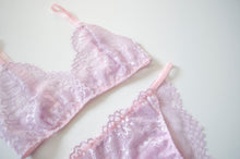 Load image into Gallery viewer, Magnolia Lace Set