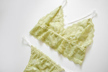 Load image into Gallery viewer, Bamboo Lace Bra