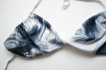 Load image into Gallery viewer, Twist Front Swim Top