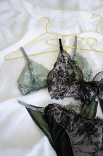 Load image into Gallery viewer, Luna Lace Set
