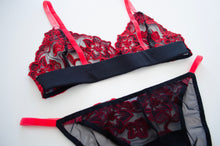Load image into Gallery viewer, Crimson Lace Set
