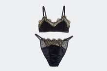 Load image into Gallery viewer, Noir Velvet and Lace Set
