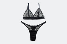 Load image into Gallery viewer, Love Struck Lace Set
