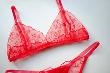 Load image into Gallery viewer, Rose Lace Set
