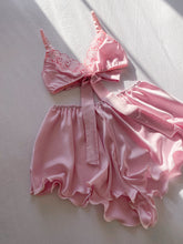 Load image into Gallery viewer, Sweetheart Satin Heart Set
