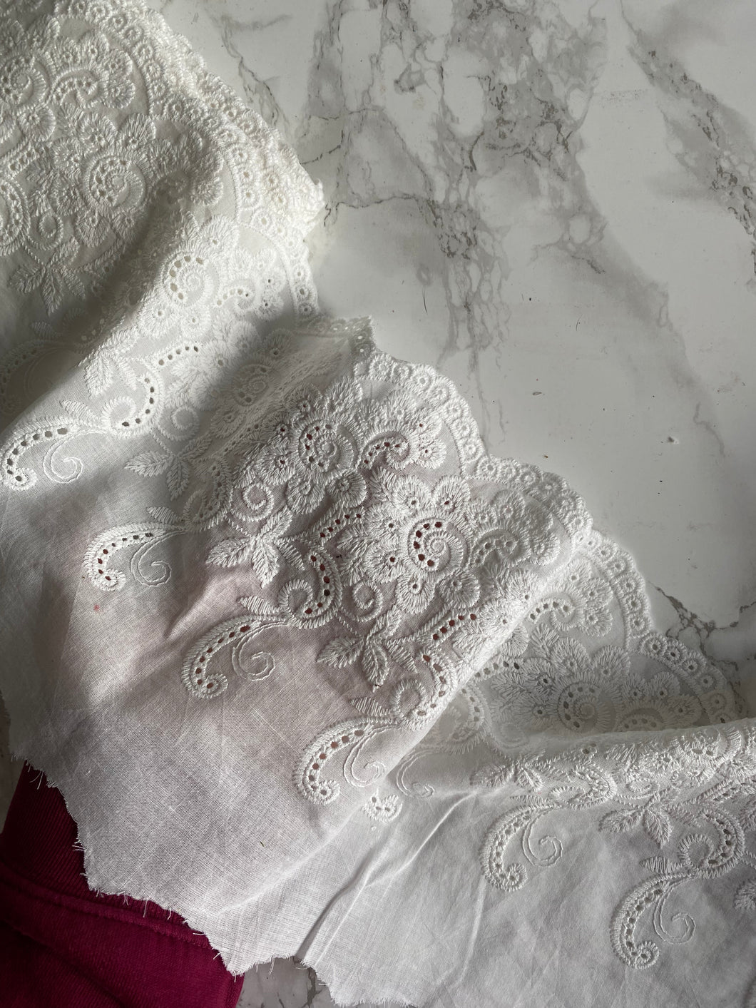 White cotton lace - 5.5M