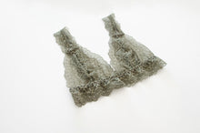 Load image into Gallery viewer, Fern Lace Set
