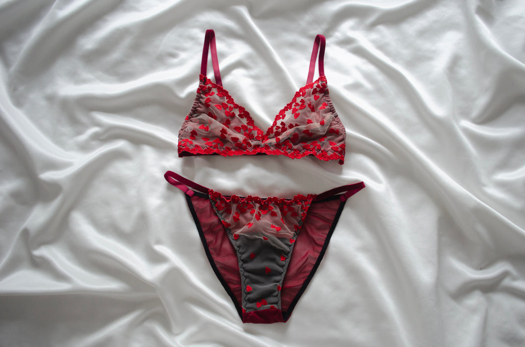 Cherry Embroidered Heart Set