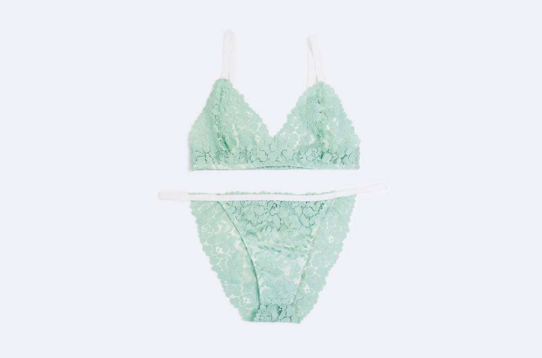 Amelia - Mint Lace Set