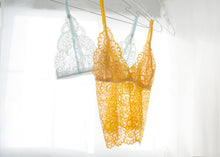 Load image into Gallery viewer, &#39;Pineapple&#39; Long Lace Bralet
