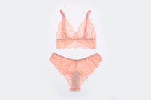 Load image into Gallery viewer, &#39;Peach&#39; Lace Bralet
