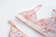 Load image into Gallery viewer, Blossom Embroidered Bra
