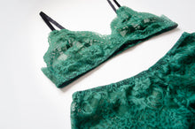 Load image into Gallery viewer, Eve Lace Set
