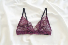 Load image into Gallery viewer, Winterberry Lace Bra
