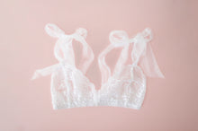 Load image into Gallery viewer, Chiffon Lace Bralet
